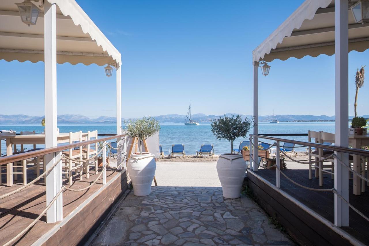 Christina Beachfront Rooms By Hotelius Petrití Kültér fotó